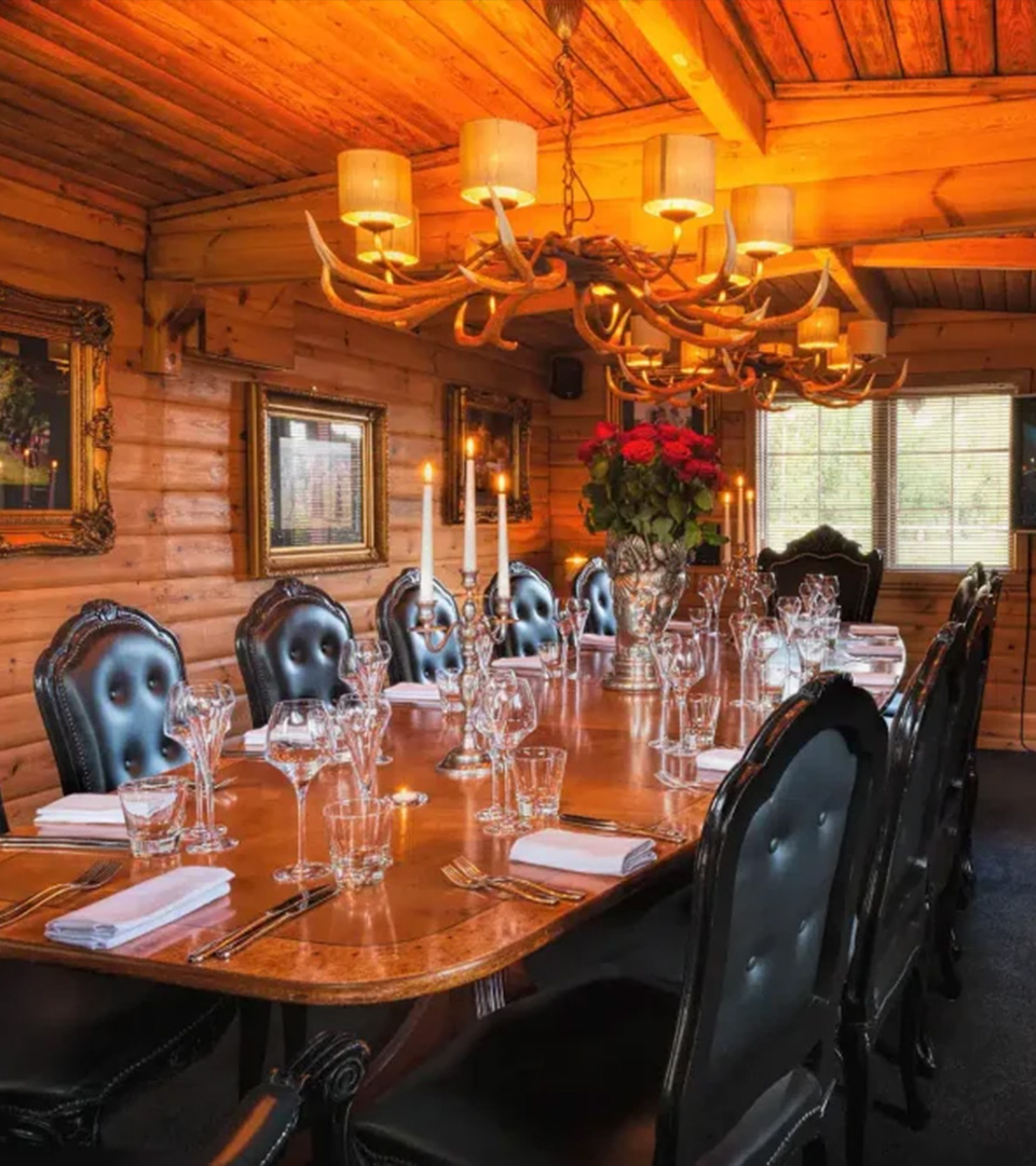 Crazy Bear Weddings | The Log Cabin