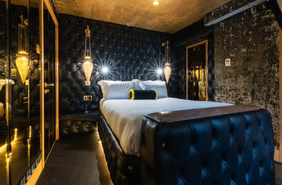 Snug Bedroom at Crazy Bear Beaconsfield